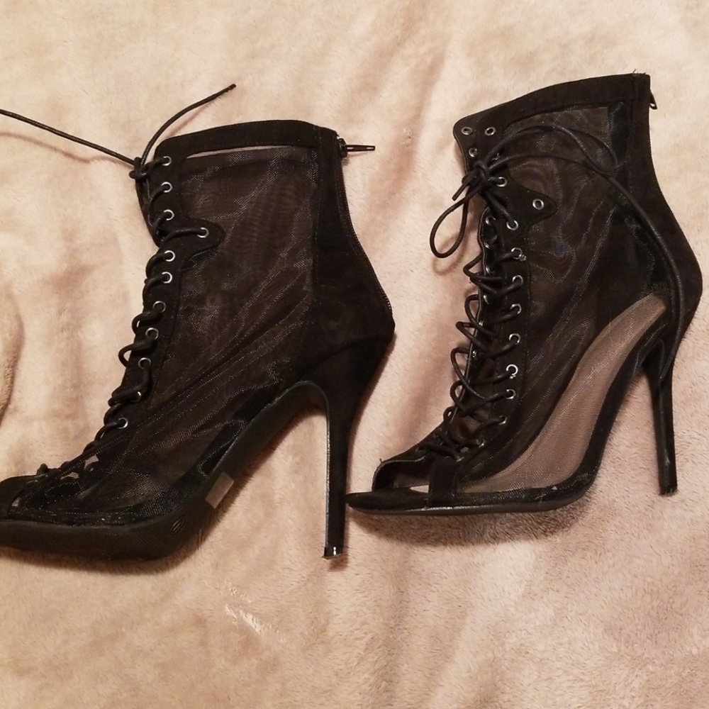 Mesh Heels